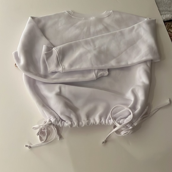 Live Dazed Women NWT-Size Med Sweatshirt-super soft - Picture 6 of 7